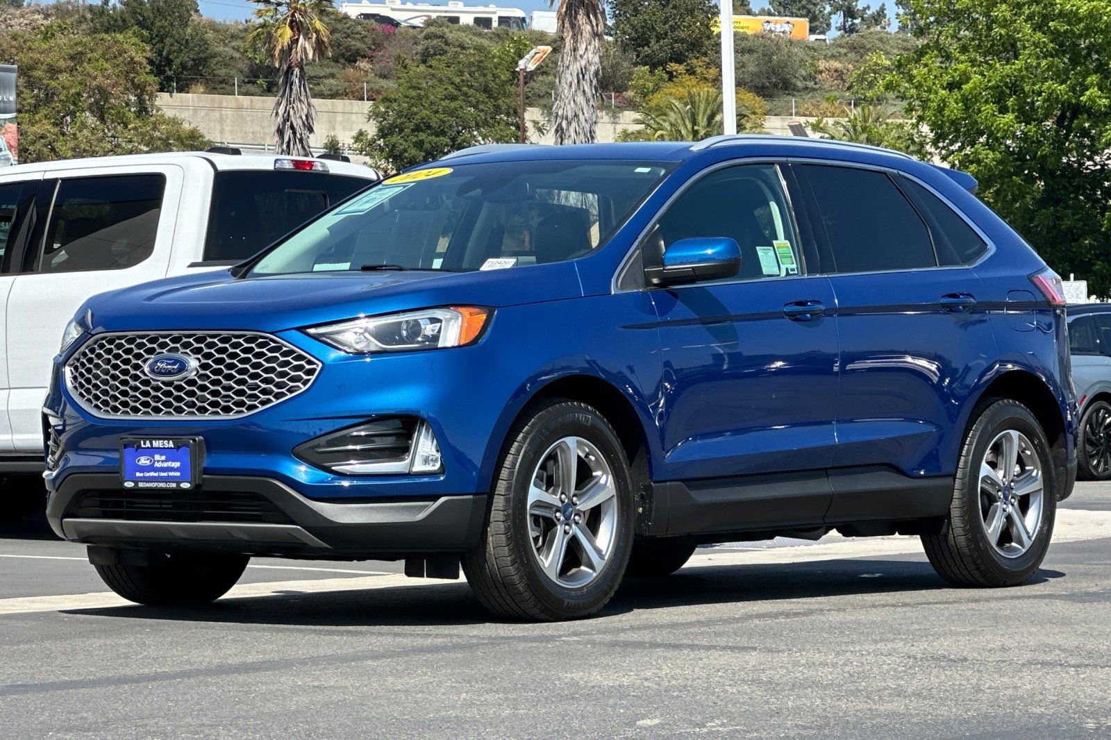 Certified 2024 Ford Edge SEL w/ Convenience Package AWD/4WD image 7