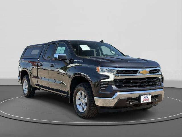 Used 2023 Chevrolet Silverado 1500 LT AWD/4WD image 4