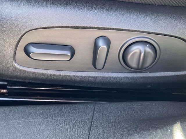 Used 2024 Chevrolet Malibu LT FWD image 16