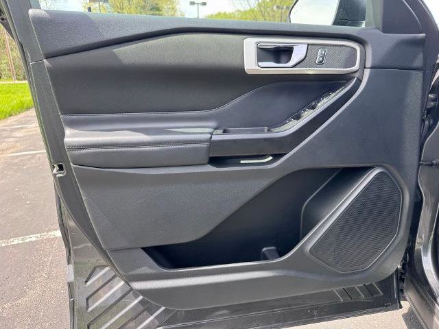 Certified 2020 Ford Explorer XLT AWD/4WD image 14