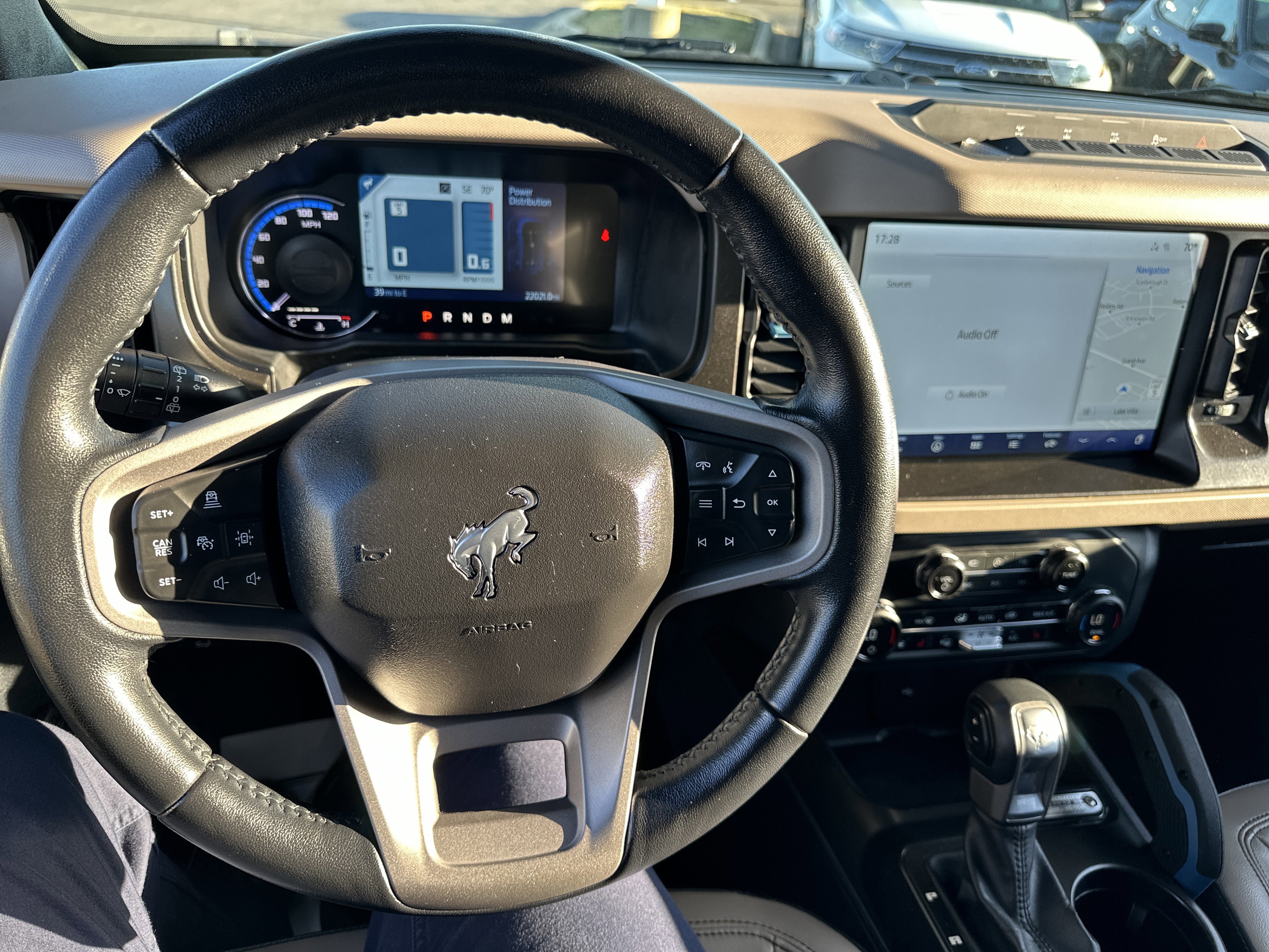 Certified 2023 Ford Bronco Wildtrak image 17