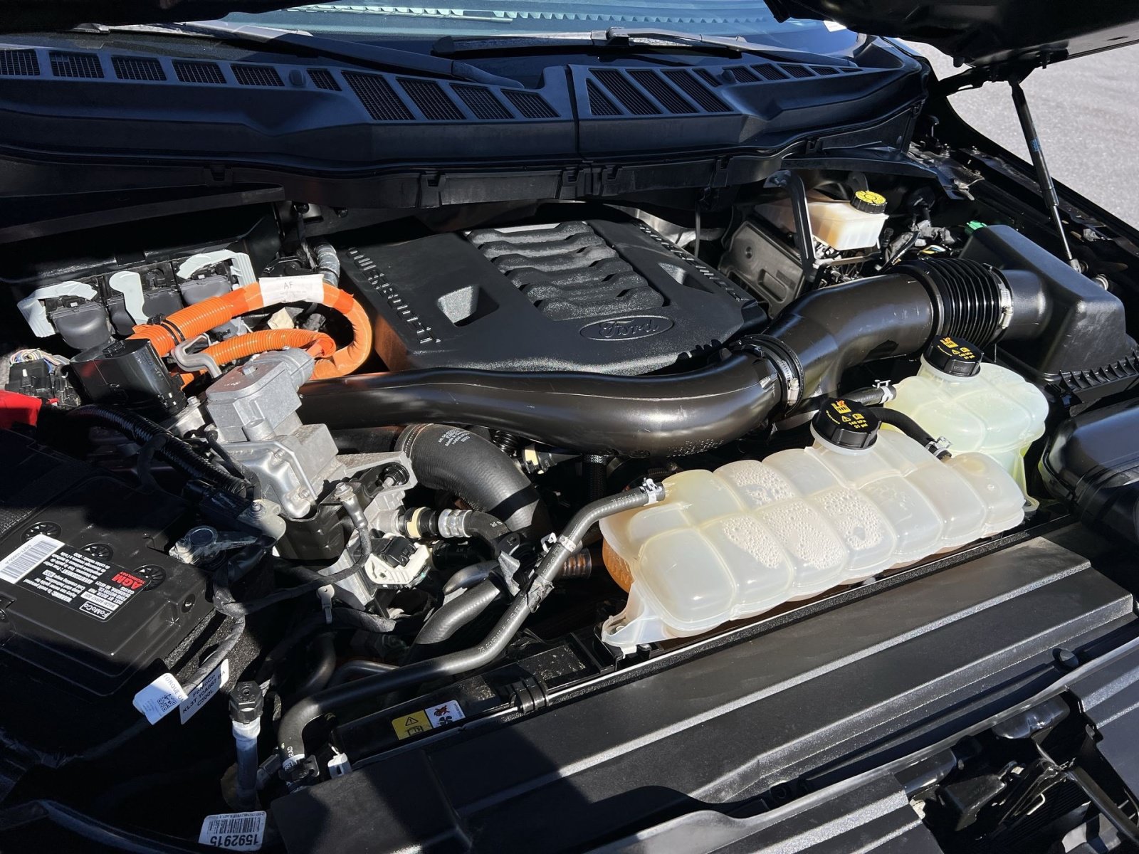 Certified 2023 Ford F150 Lariat w/ Equipment Group 502A High AWD/4WD image 27