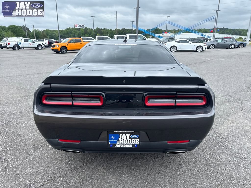 Used 2022 Dodge Challenger SXT w/ Blacktop Package RWD image 5