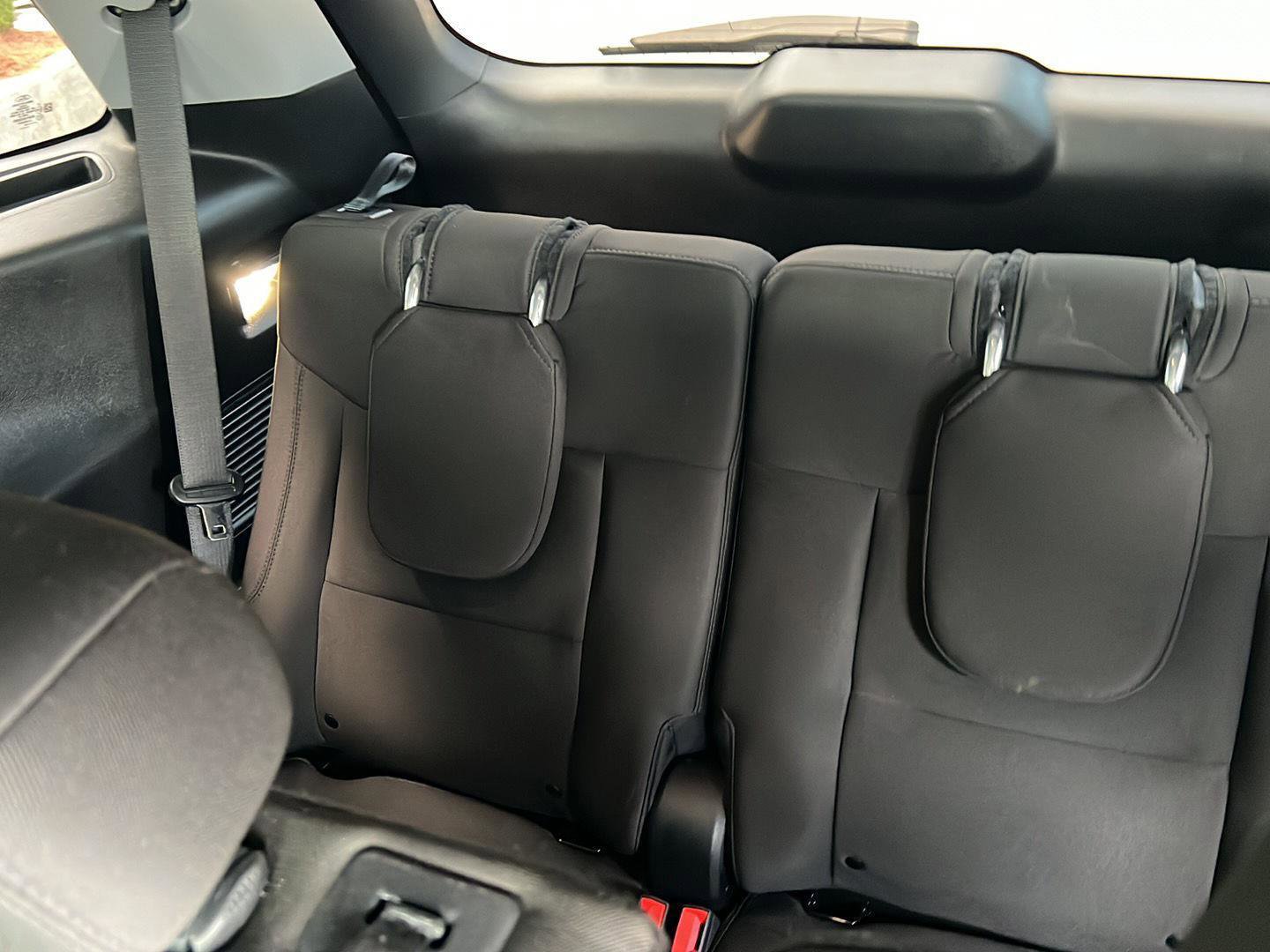 Certified 2024 Ford Explorer XLT RWD image 12
