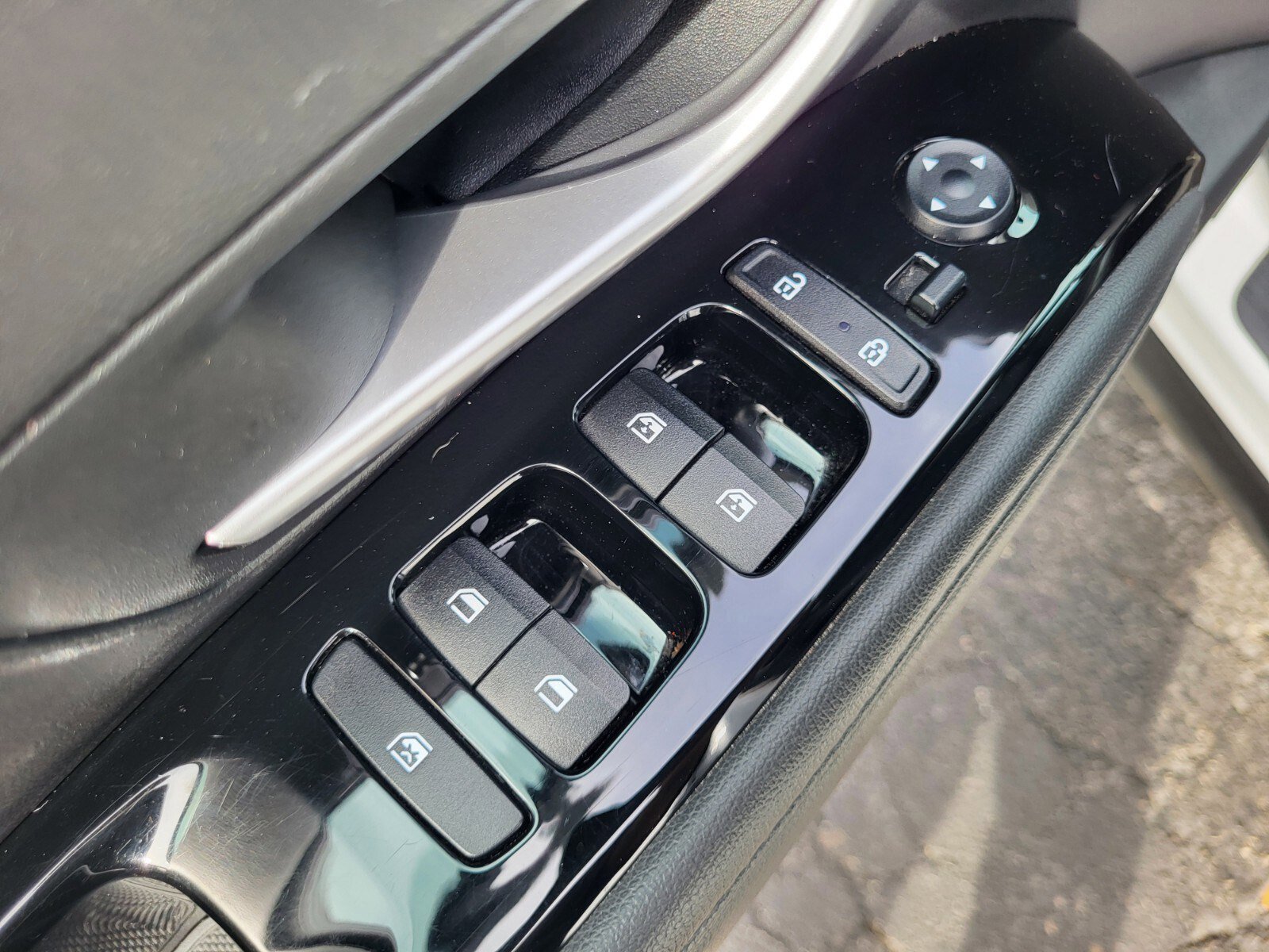 Used 2024 Hyundai Tucson Limited image 18