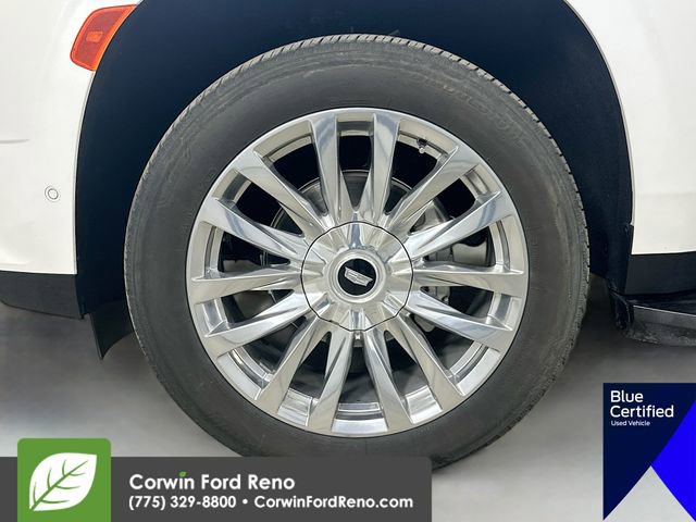 Used 2022 Cadillac Escalade Premium Luxury AWD/4WD image 37