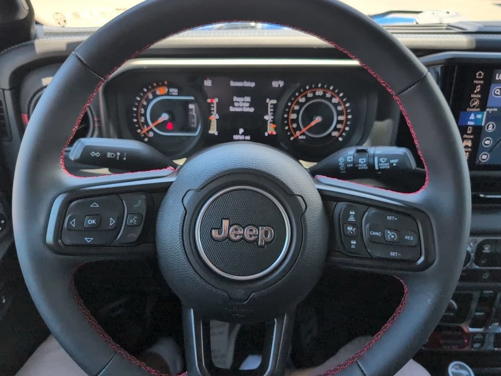 Used 2024 Jeep Wrangler Unlimited Rubicon w/ Technology Group AWD/4WD image 16