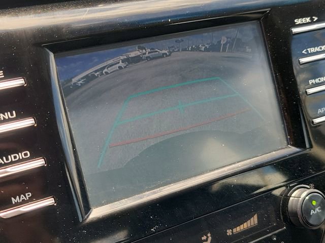 Used 2019 Toyota Camry SE FWD image 30