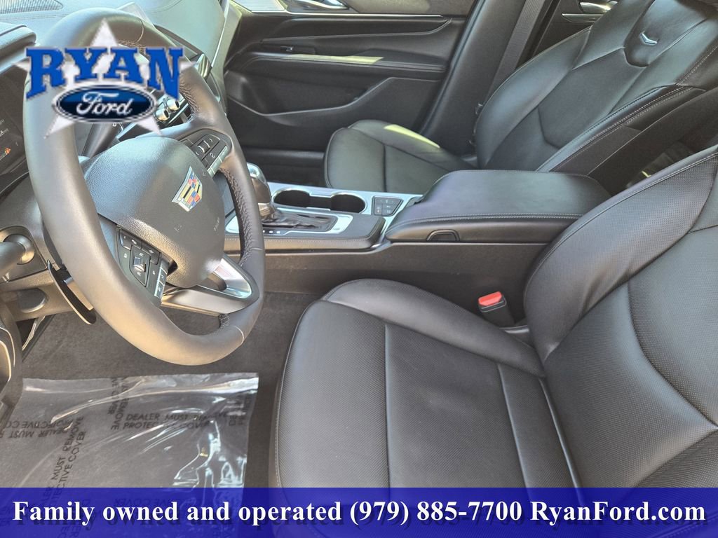 Used 2021 Cadillac CT4 Premium Luxury RWD image 8
