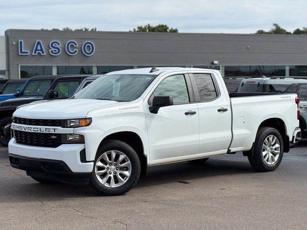 Used 2020 Chevrolet Silverado 1500 Custom w/ Custom Value Package AWD/4WD 360° Tour