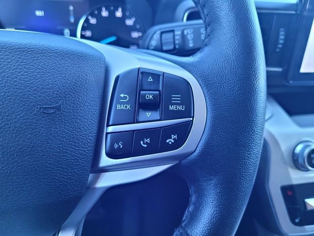 Certified 2022 Ford Explorer XLT w/ Equipment Group 202A AWD/4WD image 23