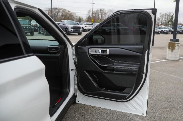 Certified 2023 Ford Explorer ST w/ Equipment Group 401A image 39