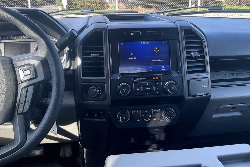 Certified 2022 Ford F250 XL w/ Power Equipment Group AWD/4WD image 5