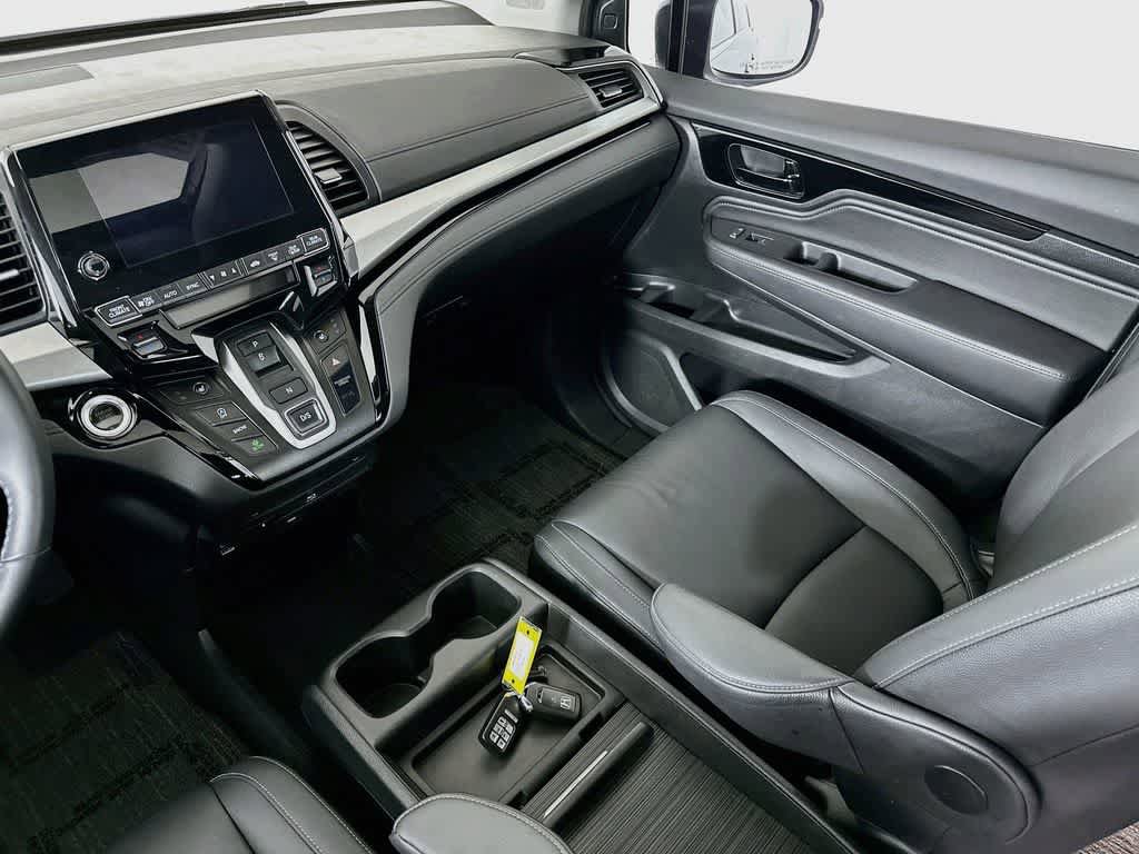 Used 2024 Honda Odyssey Touring image 11