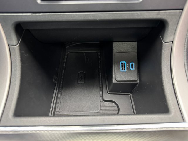 Certified 2022 Ford Edge SEL w/ Convenience Package image 18