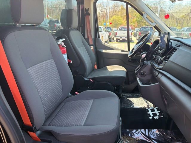 Certified 2020 Ford Transit 250 138 RWD image 19