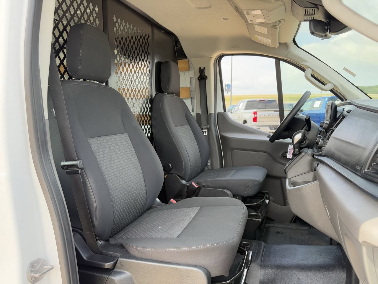 Certified 2024 Ford Transit 250 Low Roof w/ Exterior Upgrade Package RWD image 27