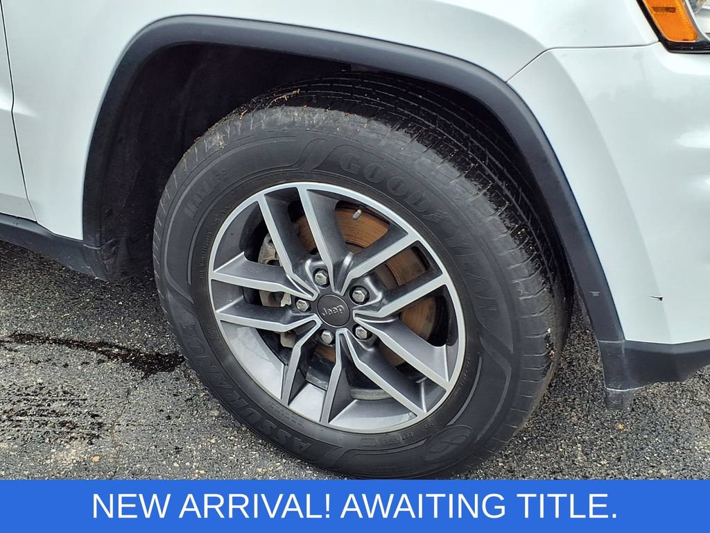 Used 2020 Jeep Grand Cherokee Limited AWD/4WD image 12
