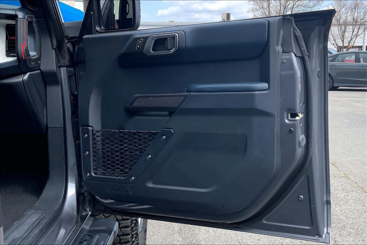 Certified 2023 Ford Bronco Heritage Edition AWD/4WD image 22