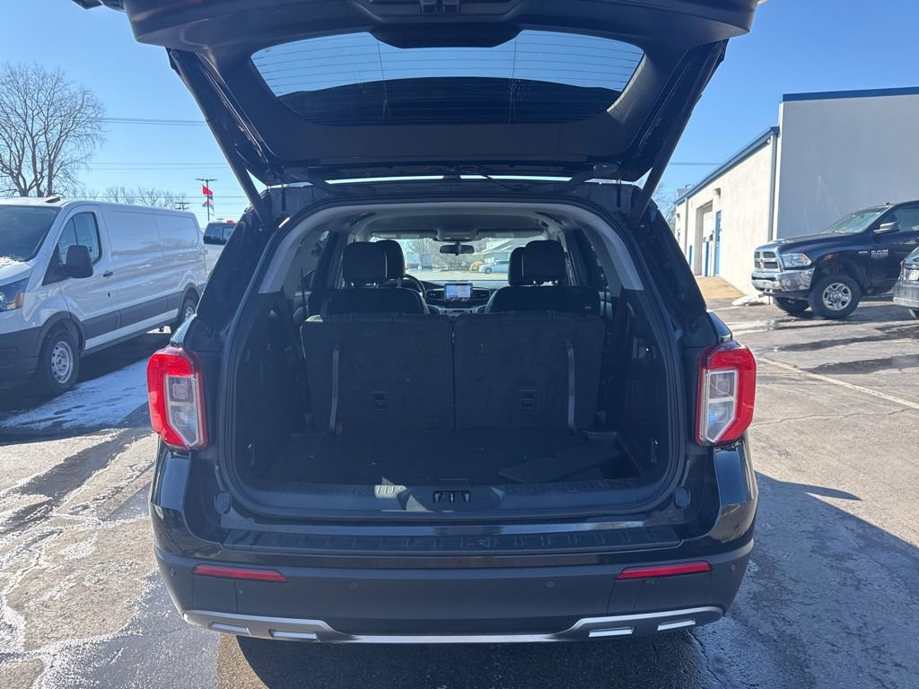 Certified 2022 Ford Explorer XLT w/ Equipment Group 202A image 48