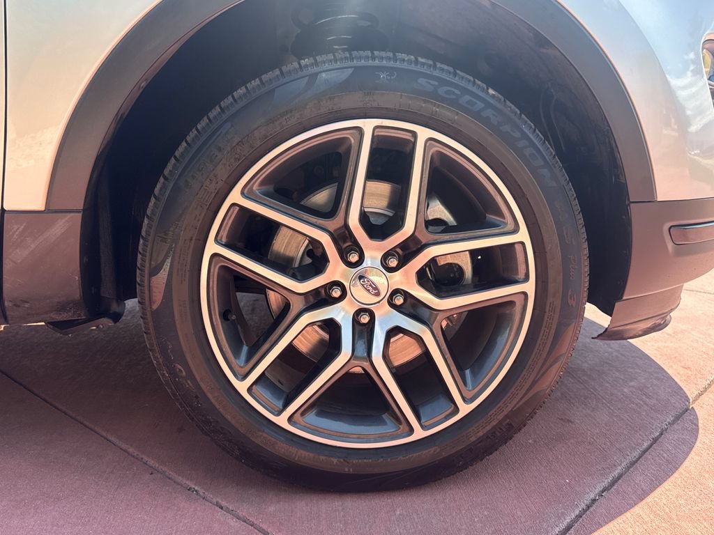 Certified 2018 Ford Explorer Sport AWD/4WD image 35