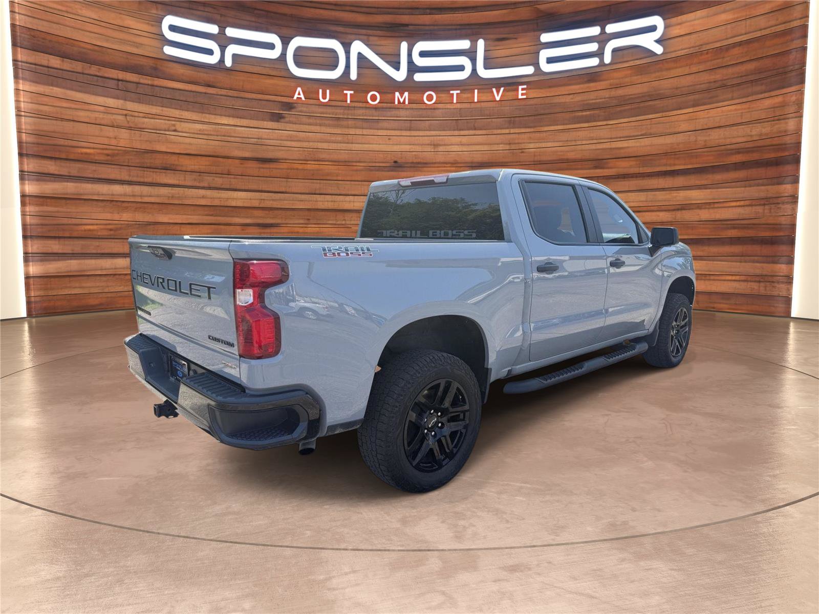 Used 2024 Chevrolet Silverado 1500 Custom Trail Boss w/ Turbomax Blackout Package AWD/4WD image 8