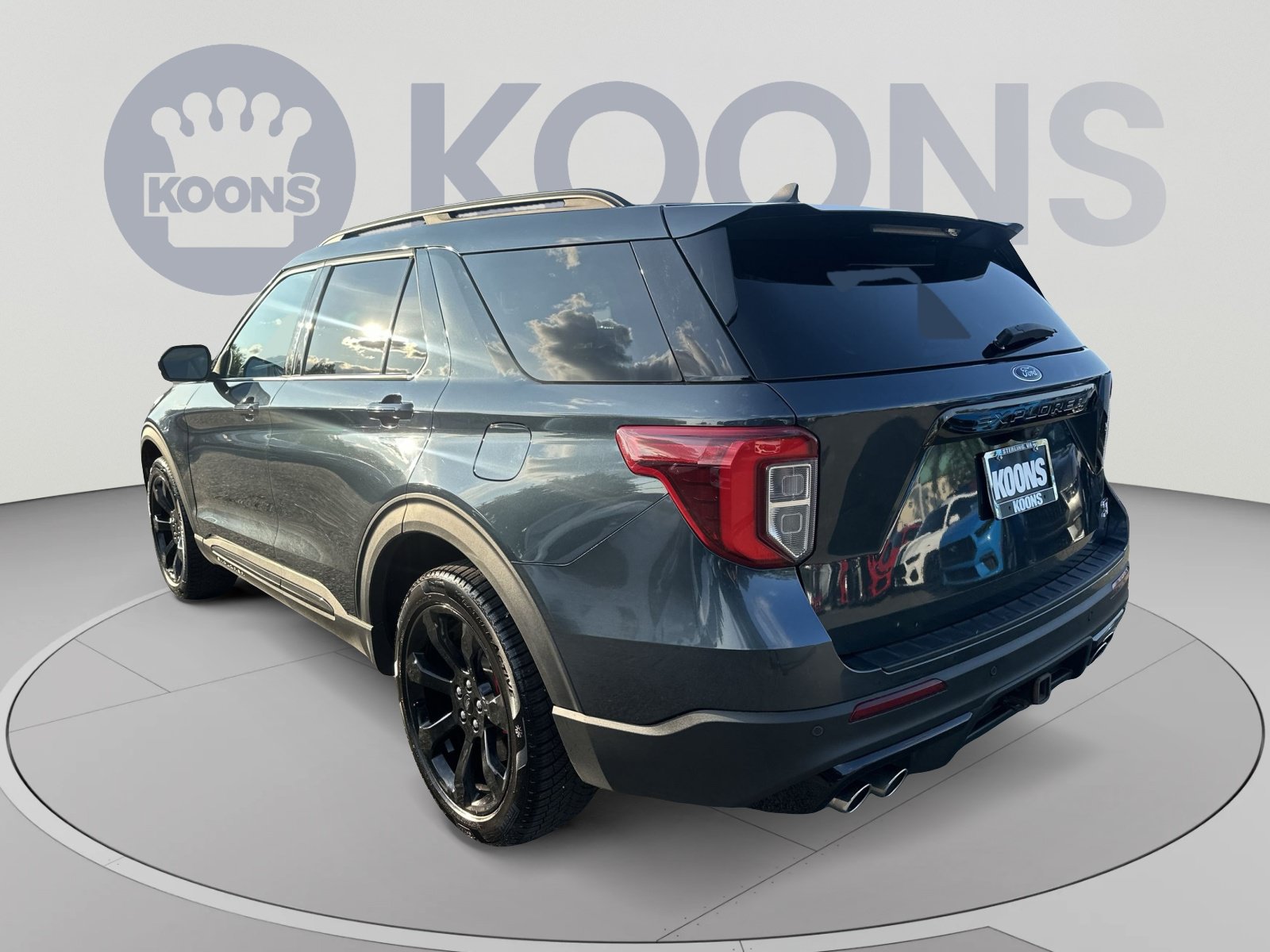 Certified 2023 Ford Explorer ST w/ Equipment Group 401A AWD/4WD image 8