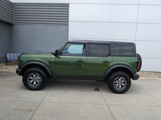 Certified 2025 Ford Bronco Badlands AWD/4WD image 7