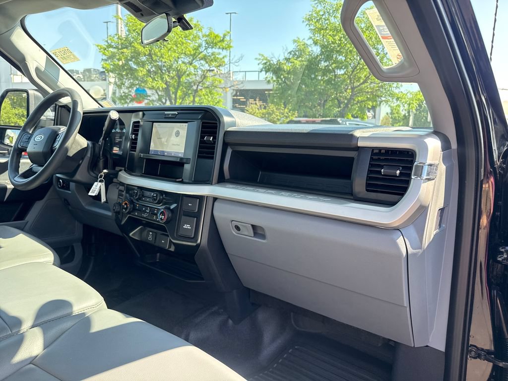 Certified 2026 Ford F450 XL w/ XL Chrome Package AWD/4WD image 22
