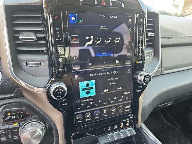 Used 2020 RAM 1500 Laramie AWD/4WD image 22