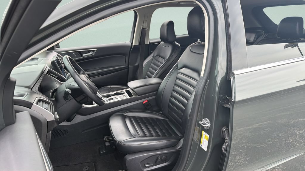 Certified 2024 Ford Edge SEL AWD/4WD image 5