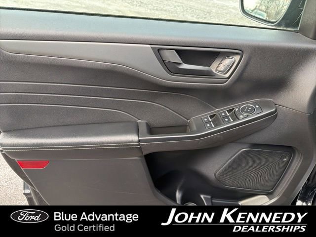 Certified 2025 Ford Escape Active w/ Cold Weather Package image 19