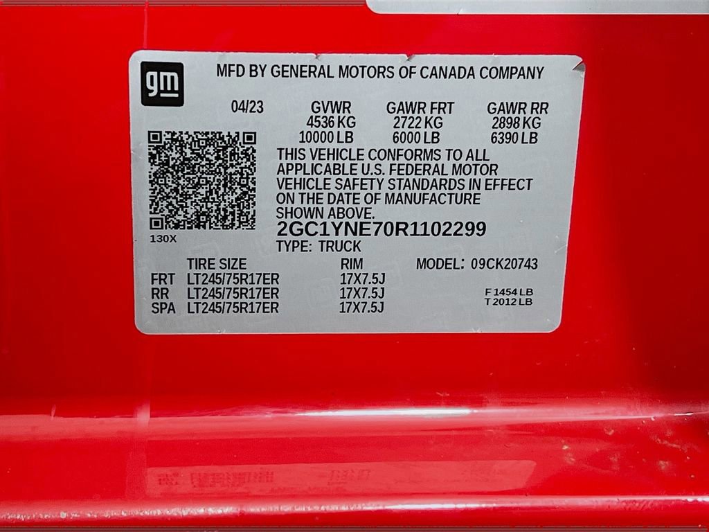 Used 2024 Chevrolet Silverado 2500 LT w/ Snow Plow Prep/Camper Package image 36