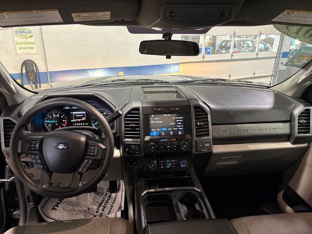 Certified 2019 Ford F250 XLT w/ XLT Premium Package AWD/4WD image 13