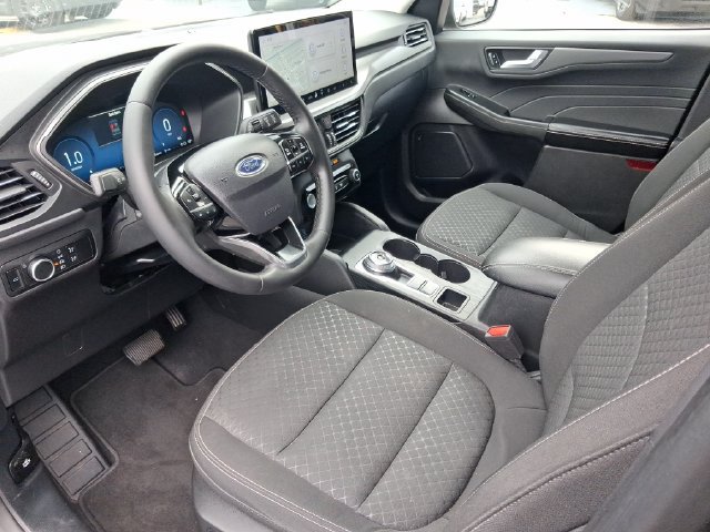 Certified 2023 Ford Escape Active FWD image 11