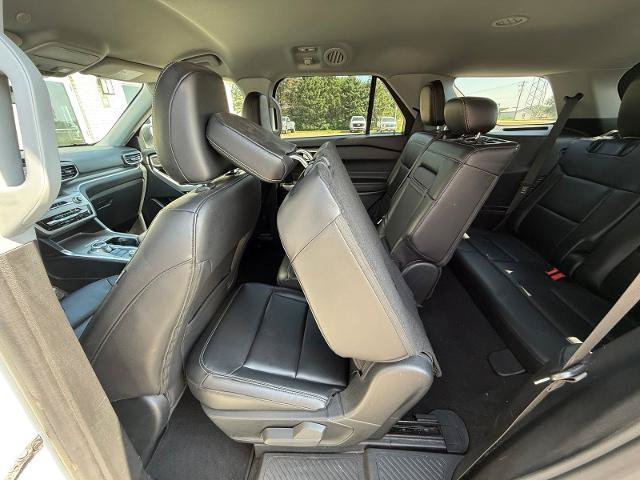 Certified 2023 Ford Explorer XLT w/ Equipment Group 202A AWD/4WD image 18