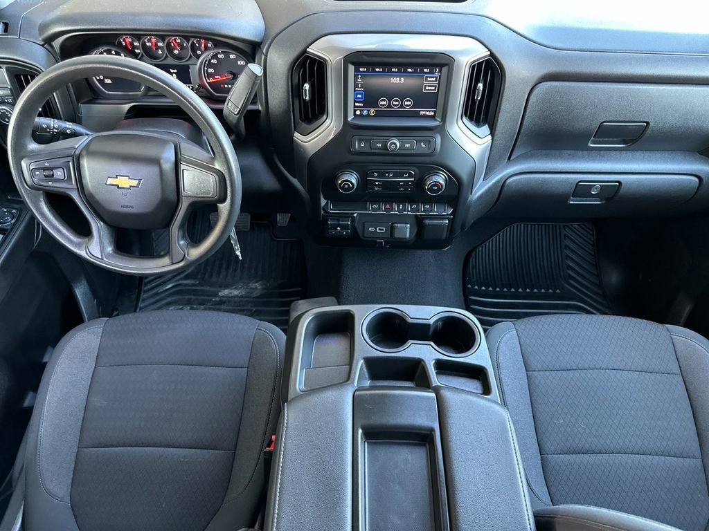 Used 2022 Chevrolet Silverado 2500 Custom w/ Custom Convenience Package RWD image 12
