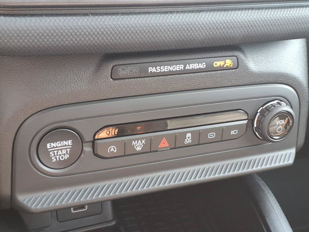 Certified 2025 Ford Bronco Sport Outer Banks AWD/4WD image 17