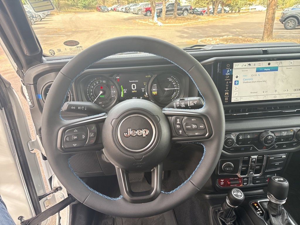 Used 2024 Jeep Wrangler Unlimited Rubicon 4xe image 15