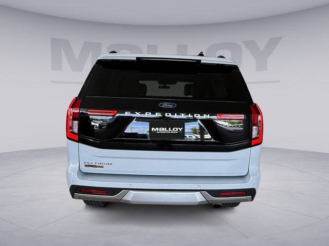 Certified 2025 Ford Expedition Platinum AWD/4WD image 4