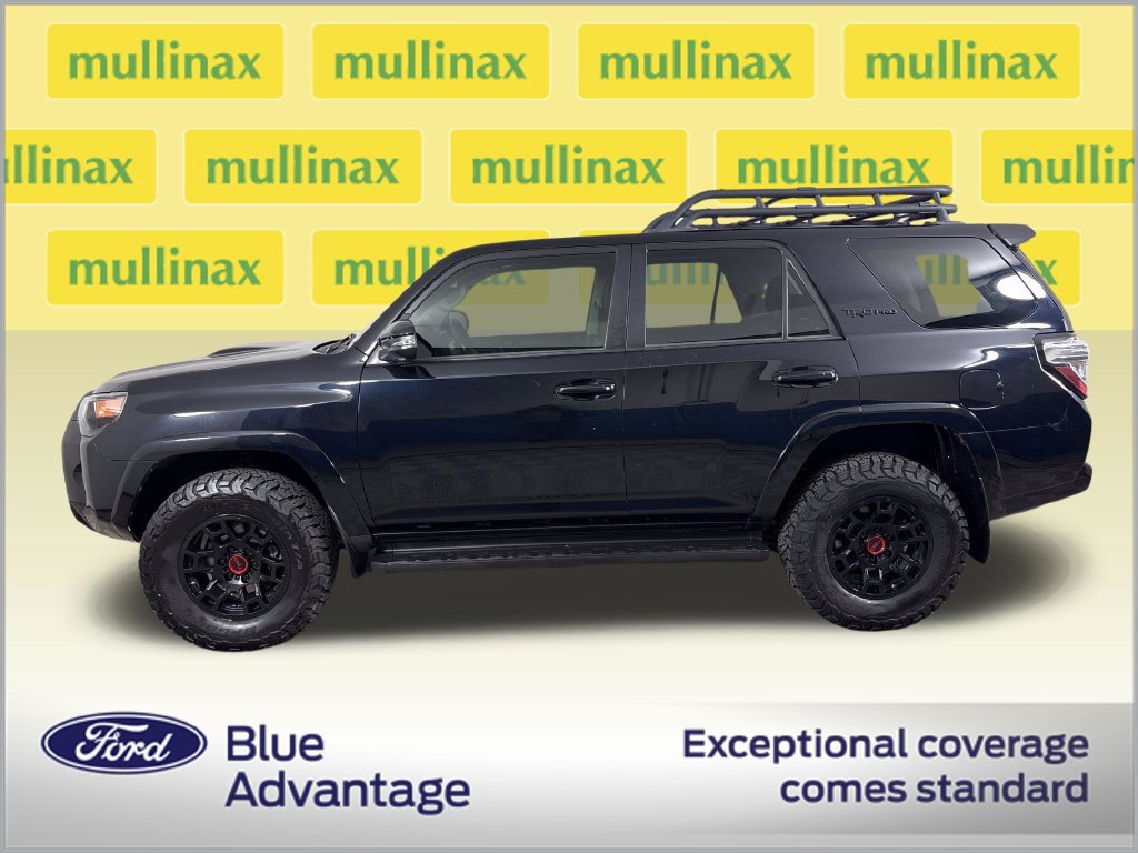 Used 2021 Toyota 4Runner SR5 AWD/4WD image 9