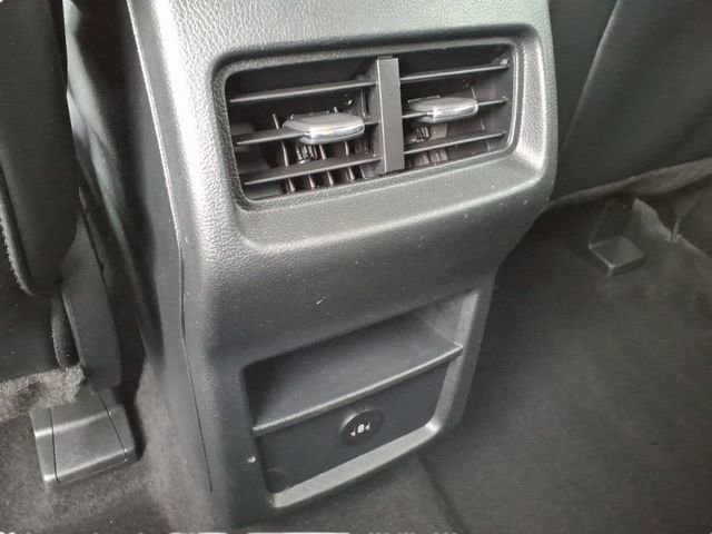 Certified 2024 Ford Edge SEL image 7