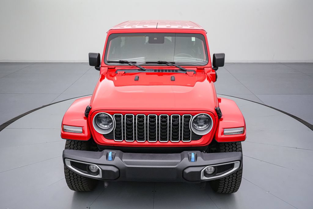 Used 2024 Jeep Wrangler Unlimited Sahara AWD/4WD image 9