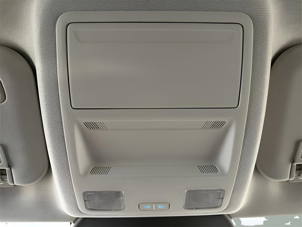 Certified 2021 Ford Escape Titanium image 17