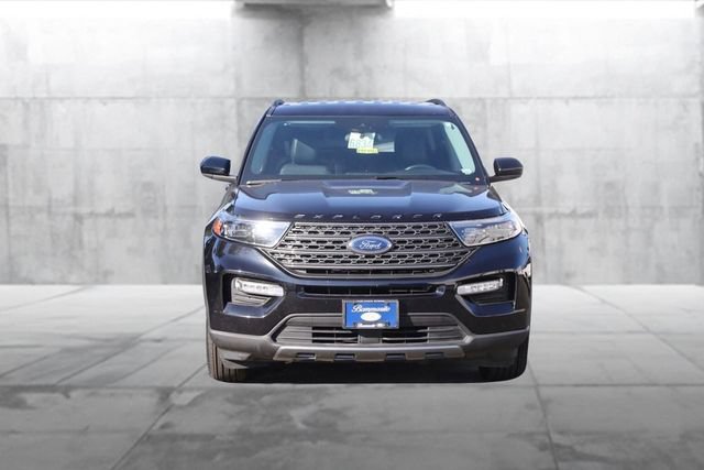 Certified 2023 Ford Explorer XLT w/ Equipment Group 202A AWD/4WD image 4