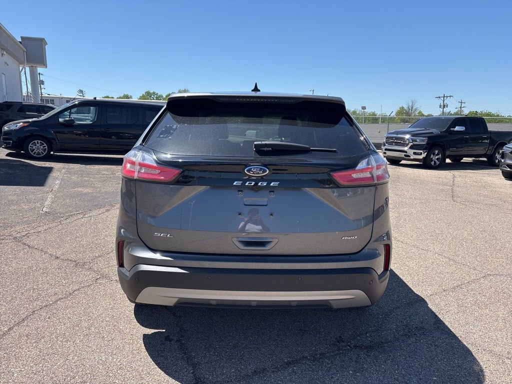 Certified 2023 Ford Edge SEL w/ Convenience Package AWD/4WD image 6