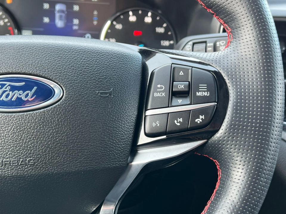 Certified 2022 Ford Explorer ST-Line w/ Class IV Trailer Tow Package image 28