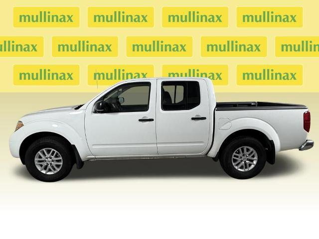 Used 2019 Nissan Frontier SV image 2