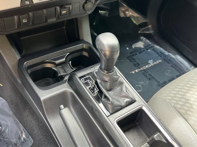 Used 2022 Toyota Tacoma SR w/ SR Convenience Package RWD image 28