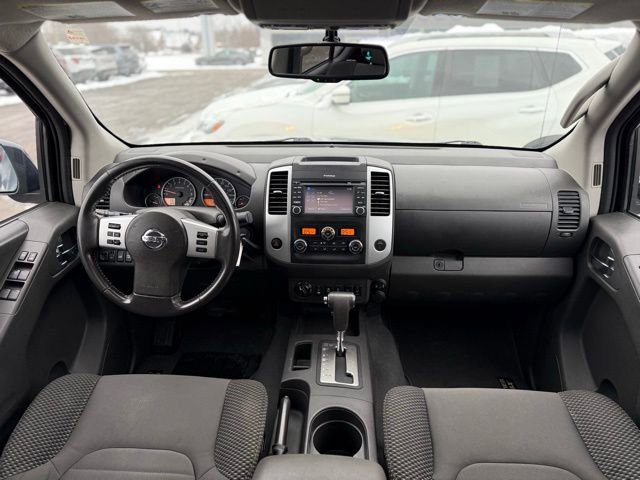 Used 2018 Nissan Frontier PRO-4X image 3